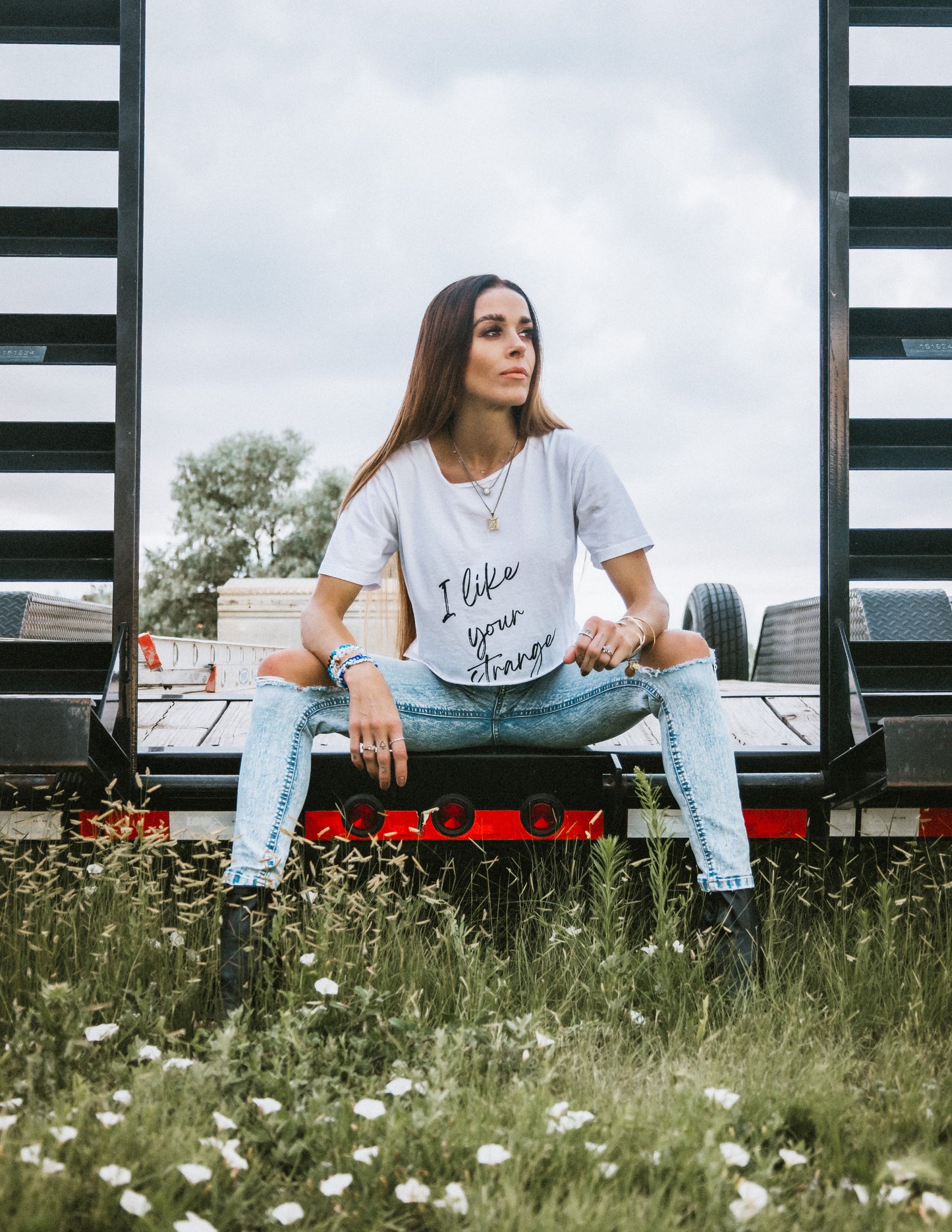 L&VE | I Like Your Strange | Unisex T-shirt