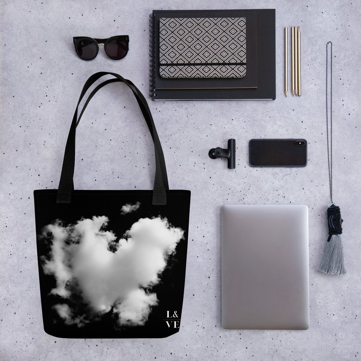 L&VE | Heart Cloud | Tote